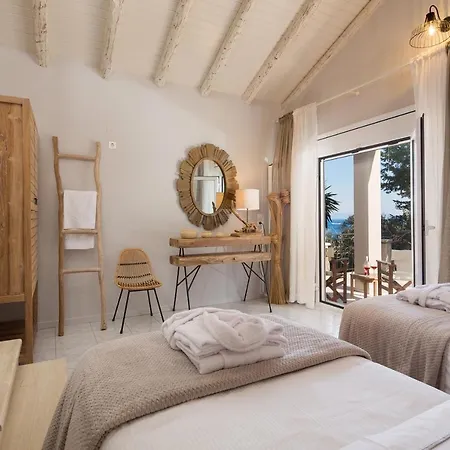 Angouletta By Paxosretreats * Longos (Paxos)